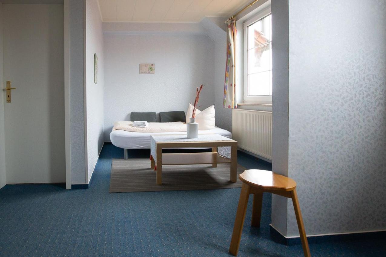 Hotel Dolgesheim ภายนอก รูปภาพ