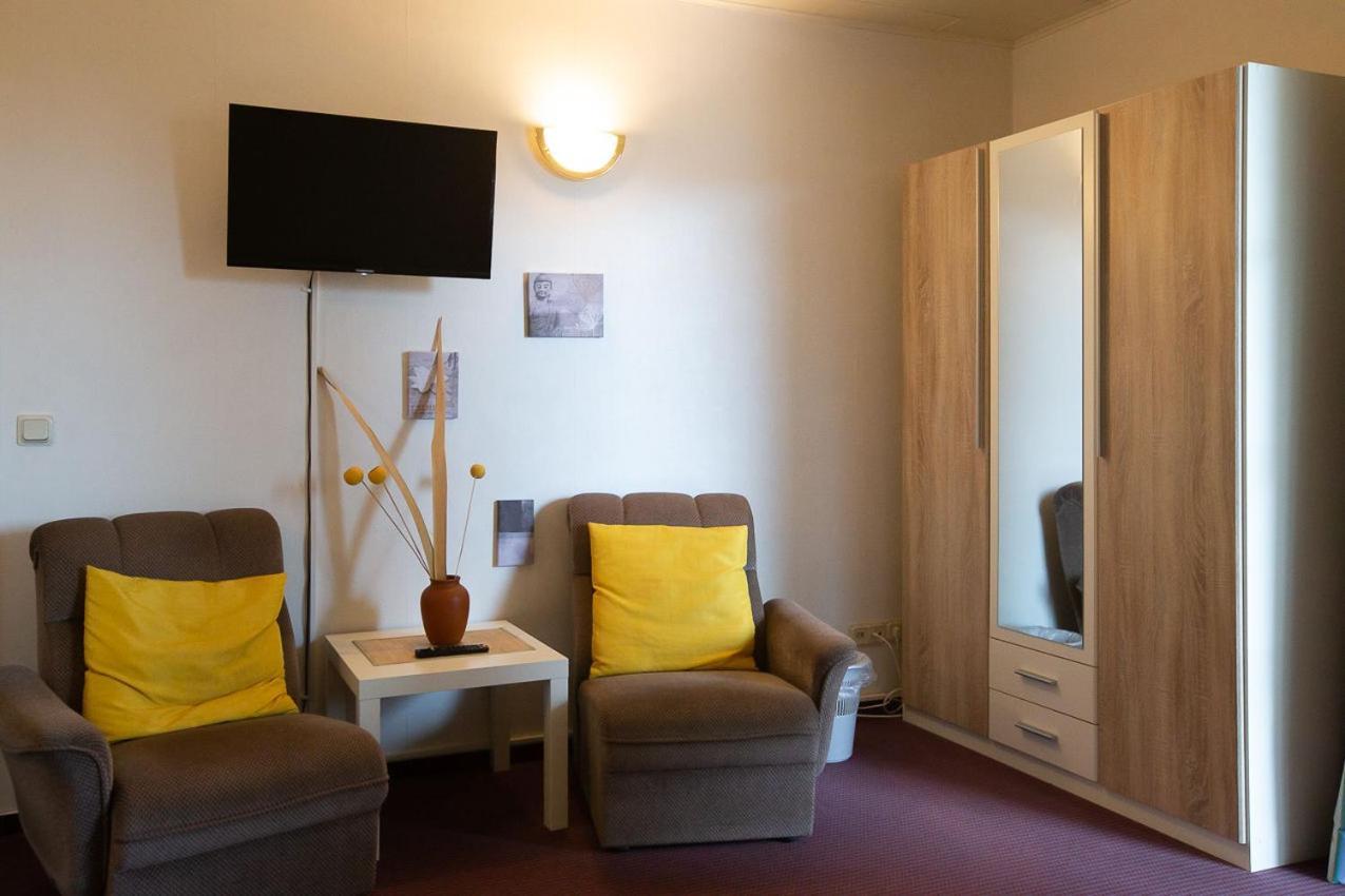 Hotel Dolgesheim ภายนอก รูปภาพ